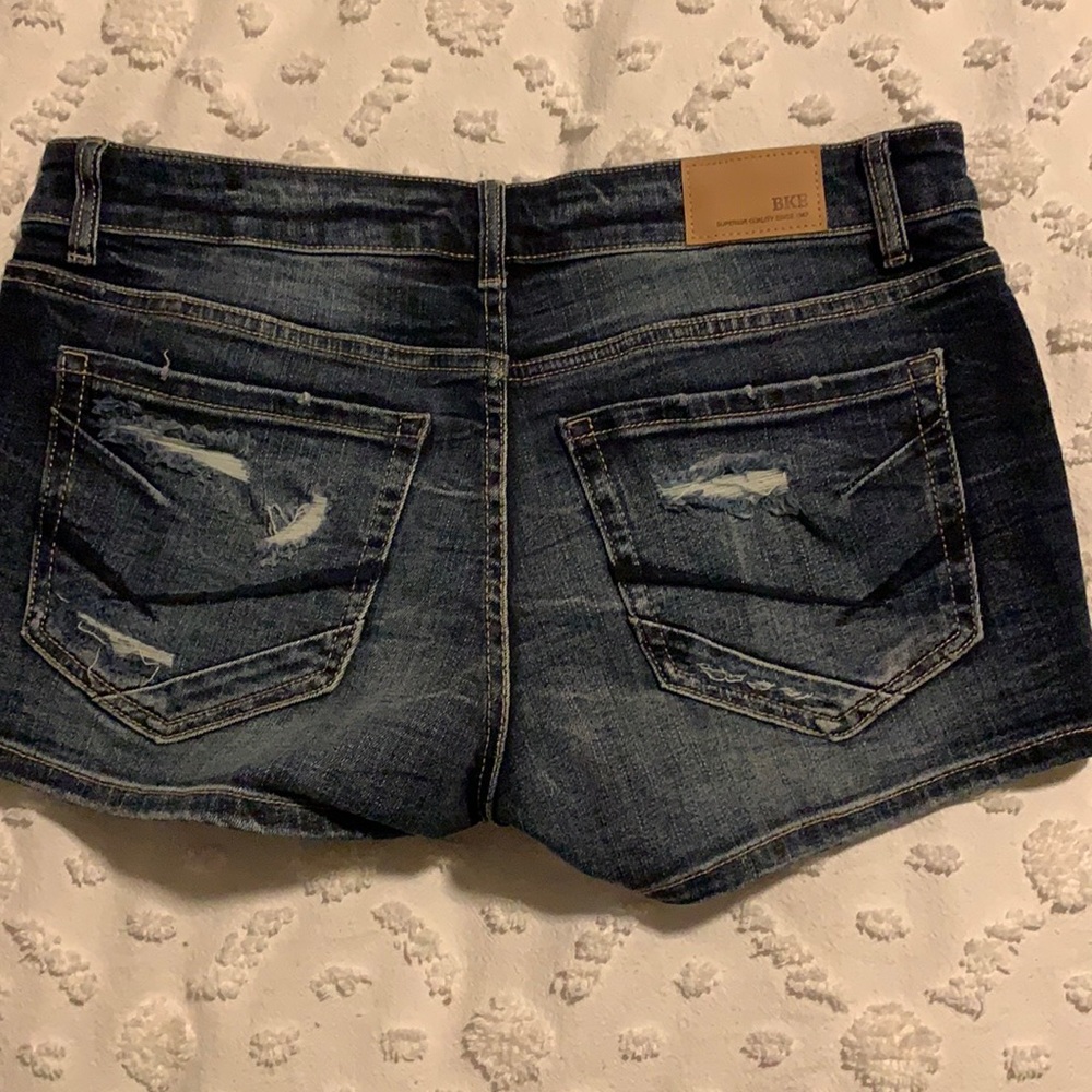 BKE Stella Shorty Shorts